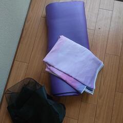 ヨガマットとヨガシート