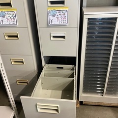 キャビネット4段の画像