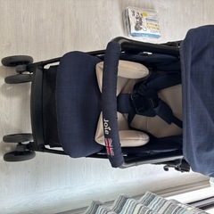 ベビーカーとレインカバー