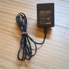 【無料】何かの電源アダプター