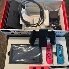 
Switch本体 
