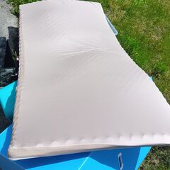 シングル丸めるマットレス差し上げます