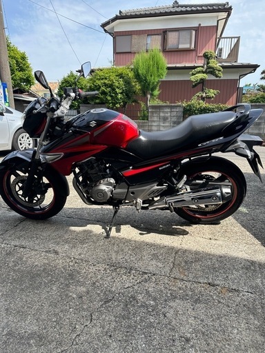 スズキGSR250