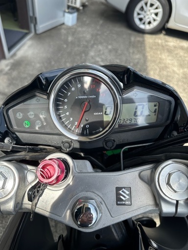 スズキGSR250