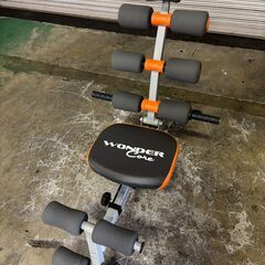 ワンダーコア　腹筋マシン　筋トレ　トレーニング器具　