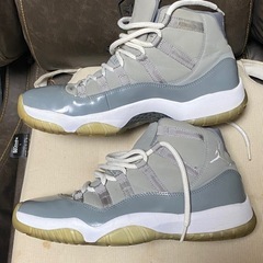 【6/30まで限定値下げ】 AIR JORDAN 11 グレー　28cmの画像