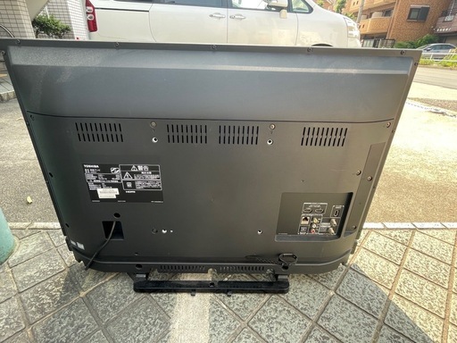 本日来れる方お安く譲ります2017年製TOSHIBA テレビTV 32型動作品  すぐ見れます