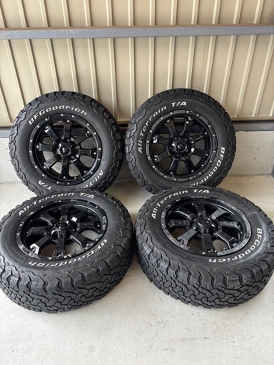 美品 デリカD5 MKW MK-46 7J5穴 グッドリッチ 235/70-16 - メルカリ