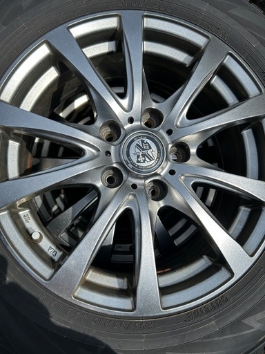 ヨコハマ冬タイヤ　205/65R16