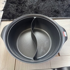コンロと鍋の画像