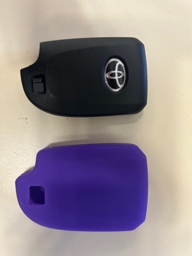 ハイエース　スマートキー　4ボタン　故障。
