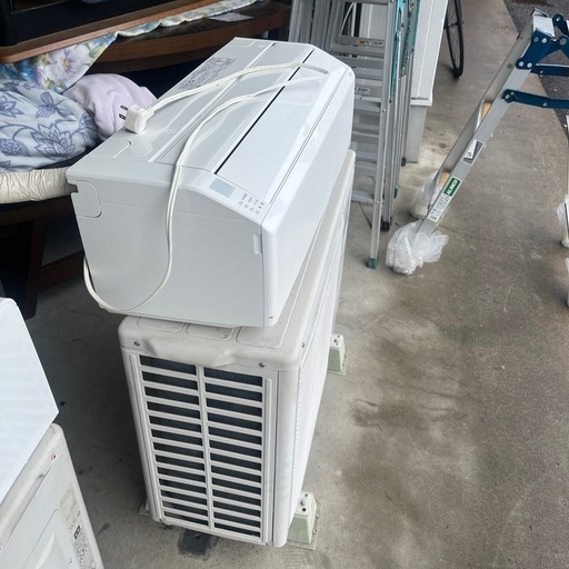 0064 fujitsu ルームエアコン AS-C40G-W