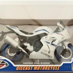 未開封新品 童友社 1/12 GSX-R1000 白