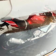 ★値引き可★童友社 1/12 YZF-R1 赤メタ/白 未開封新品の画像