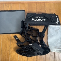 Aputure amaran Tri-8c LED ライト 改造・傷多しの画像