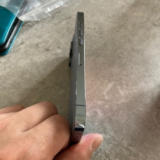 iPhone13プロ　128GB　本日限定！