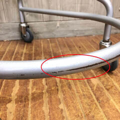 ss7560　アルコー 歩行器 3型中 歩行車 黒 馬蹄型 室内 病院 4輪 歩行介助 移動補助 シルバーカー ブラック 歩行器 中古の画像