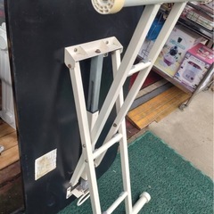 折りたたみテーブルの画像