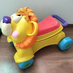 フィッシャープライス おして!のって!ライオンくん 手押し車