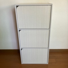 ★ﾆﾄﾘ 扉付カラーBOX 白木目調「美品」の画像