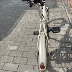 軽量折りたたみ自転車の画像