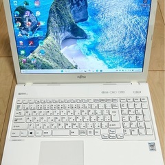 富士通 Corei7クワッドコア 16GB 新品SSD 500G...