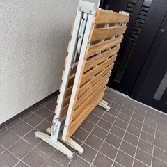 値下げ！　折りたたみベット　シングル　すのこの画像