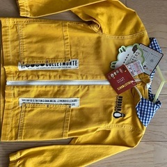 新品タグ付き　上着　120センチ　子供服