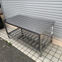 ①業務用ステンレス作業台 幅 1200mmの画像