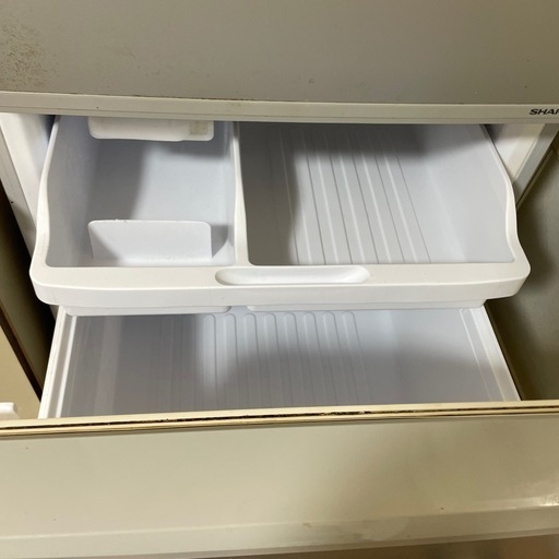 シャープ3ドア冷蔵庫　　日立洗濯機7キロ　セット