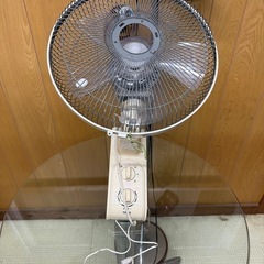 壁掛け扇風機
