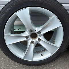 BMW純正スタッドレスタイヤ 245/45R18の画像