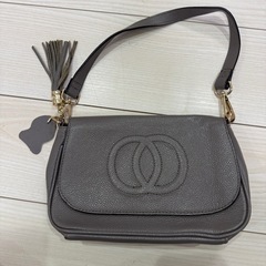 ショルダーバッグ