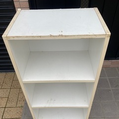 無料 ご自由にお持ち帰り 0円 カラーボックス カラーBOX 棚 収納 倉庫 現場 ガレージの画像