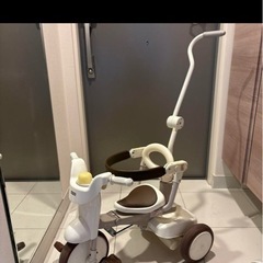 三輪車の画像