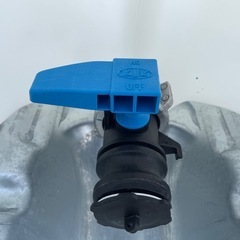 【美品洗浄済】1000L 貯水タンク IBCコンテナ 雨水災害備蓄 農業・工業用の画像