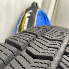 ブリヂストン スタッドレスタイヤVRX2/ホイールセットの画像