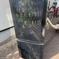 　一時終了　
三菱　冷蔵庫　146L 