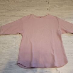 140サイズ ピンク Tシャツ ワッフル生地 ユニクロ UNIQLO 子供服 キッズの画像