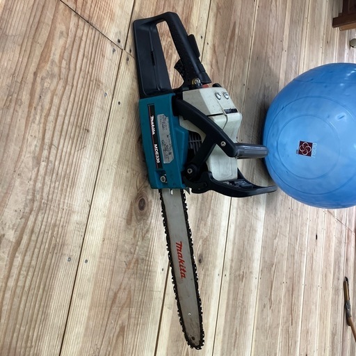 マキタ　チェンソー