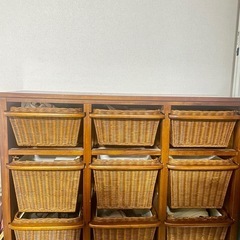 衣類収納家具　タンス
