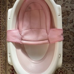 ベビーバス ネット付 ピンクの画像