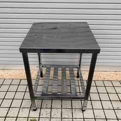 ⑥業務用ステンレス作業台　飲食店