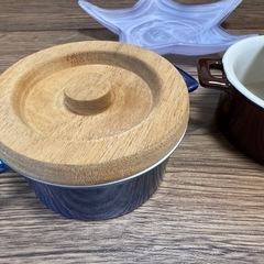 ココット　食器　お皿　の画像