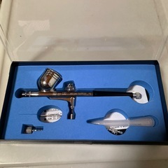 エアブラシ　スプレーガン０．２　コンプレッサー！セット！