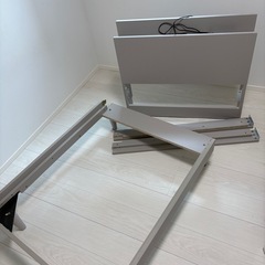 木製ベッドフレーム　クイーン(セミシングル×2台)の画像