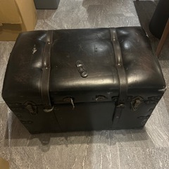 激ボロアンティークトランク