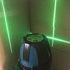 マキタ SK312GDN 充電式レーザー墨出し器 グリーンレーザー バッテリー1個付き 10.8v ※充電器付属無しの為、充電未確認【市川行徳店】【店頭取引限定】【中古】管理番号：ITE46D1OH5Q8の画像