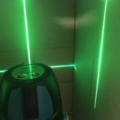 マキタ SK312GDN 充電式レーザー墨出し器 グリーンレーザー バッテリー1個付き 10.8v ※充電器付属無しの為、充電未確認【市川行徳店】【店頭取引限定】【中古】管理番号：ITE46D1OH5Q8の画像