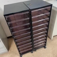 書類入れ　キャビネット